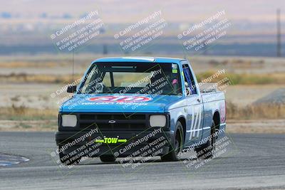 media/Sep-30-2023-24 Hours of Lemons (Sat) [[2c7df1e0b8]]/Track Photos/10am (Star Mazda)/